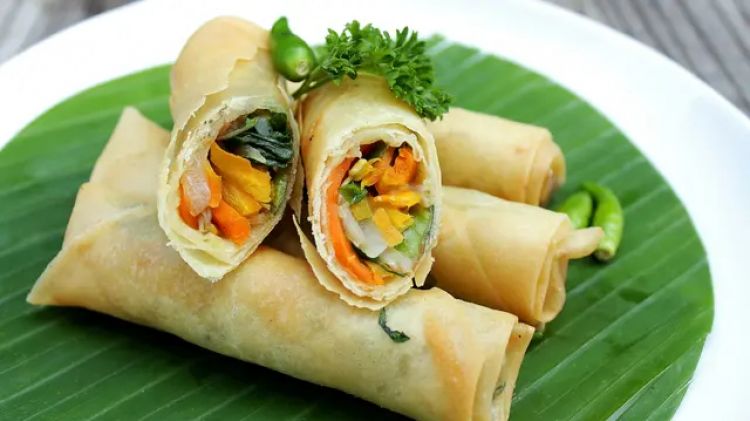 6 Resep spring roll sehat dan bergizi tinggi, cocok jadi ide camilan sehat yang bikin nagih