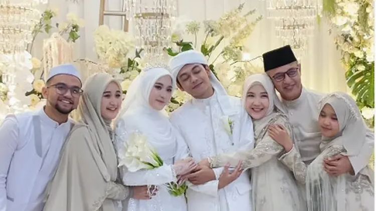 Pernikahan putrinya dengan Gus Zizan jadi kontroversi, ibunda Kamila Asy Syifa berikan pembelaan